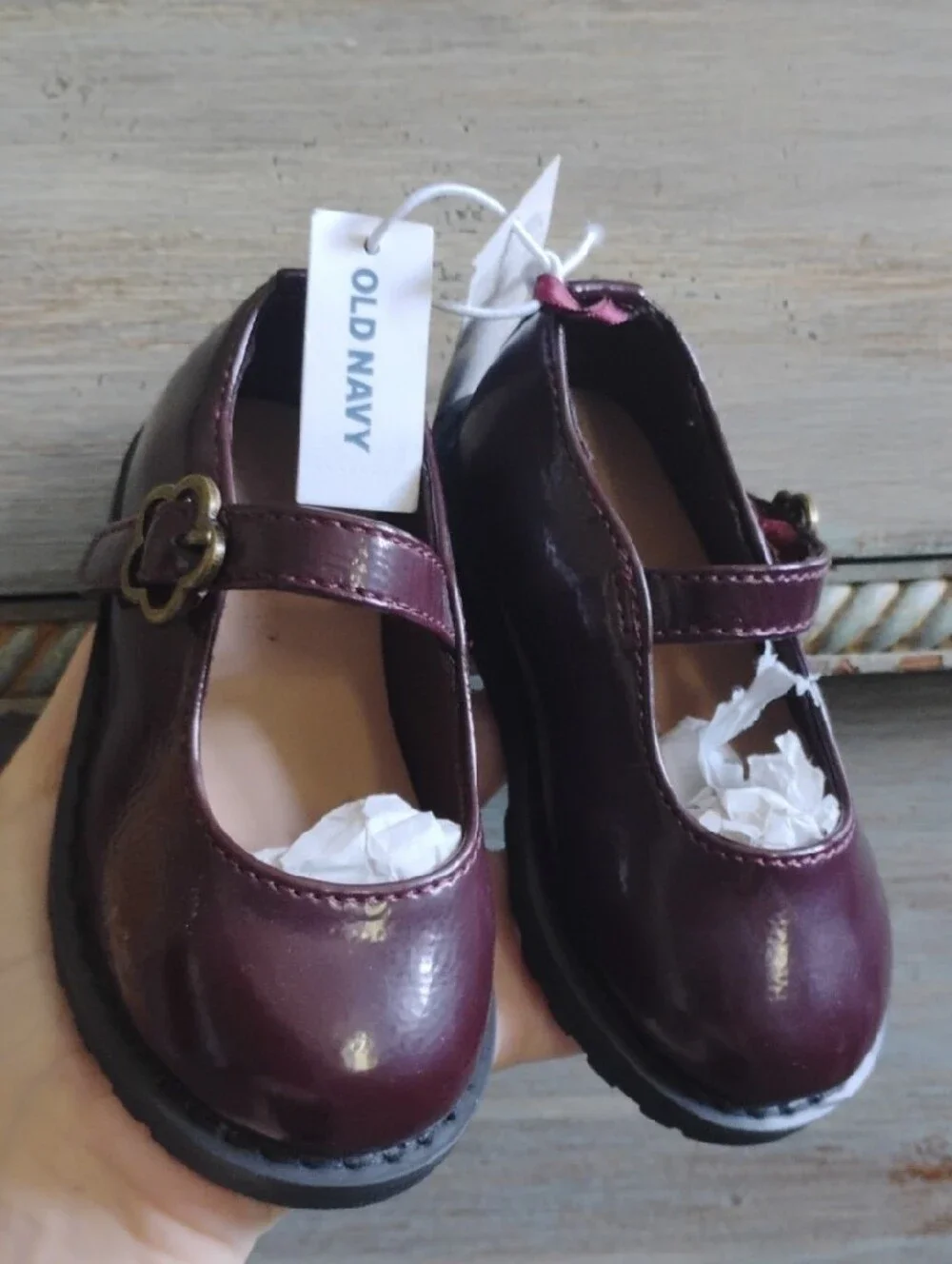 Old Navy Girls' Patent Mary Jane Shoes in Burgundy